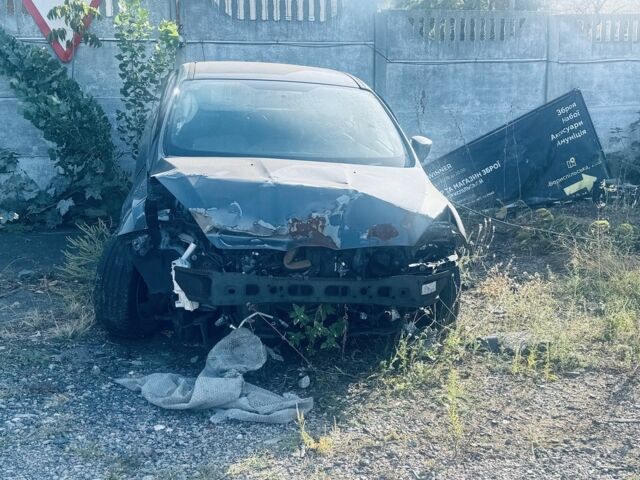 Сірий Форд Фокус, об'ємом двигуна 2 л та пробігом 66 тис. км за 5486 $, фото 1 на Automoto.ua