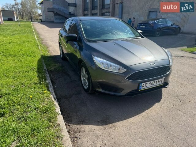 Сірий Форд Фокус, об'ємом двигуна 2 л та пробігом 51 тис. км за 8999 $, фото 1 на Automoto.ua