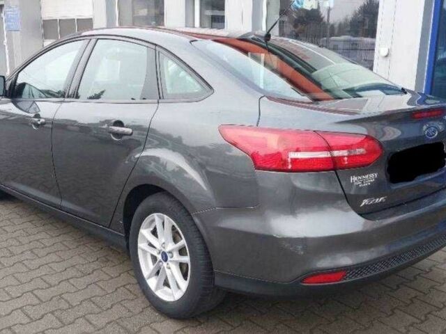 Серый Форд Фокус, объемом двигателя 2 л и пробегом 79 тыс. км за 6100 $, фото 1 на Automoto.ua