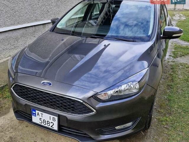 Серый Форд Фокус, объемом двигателя 2 л и пробегом 99 тыс. км за 10300 $, фото 1 на Automoto.ua