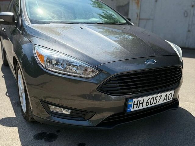 Сірий Форд Фокус, об'ємом двигуна 1 л та пробігом 100 тис. км за 7000 $, фото 1 на Automoto.ua