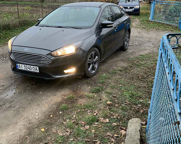 Сірий Форд Фокус, об'ємом двигуна 1 л та пробігом 156 тис. км за 7000 $, фото 1 на Automoto.ua