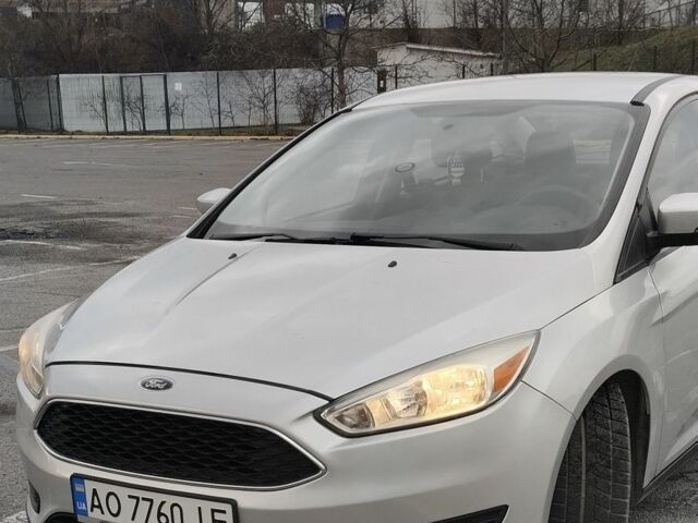 Сірий Форд Фокус, об'ємом двигуна 2 л та пробігом 143 тис. км за 9999 $, фото 1 на Automoto.ua