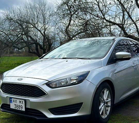 Сірий Форд Фокус, об'ємом двигуна 2 л та пробігом 118 тис. км за 8200 $, фото 1 на Automoto.ua