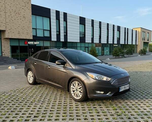Серый Форд Фокус, объемом двигателя 2 л и пробегом 106 тыс. км за 11000 $, фото 1 на Automoto.ua