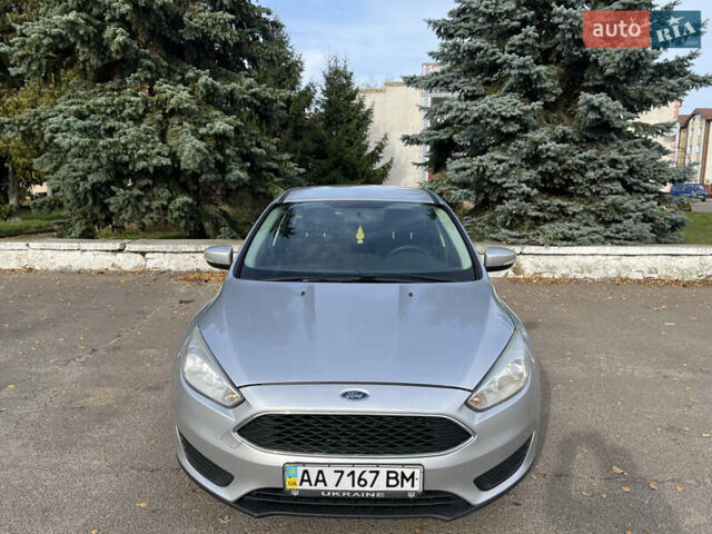 Серый Форд Фокус, объемом двигателя 2 л и пробегом 123 тыс. км за 8100 $, фото 1 на Automoto.ua