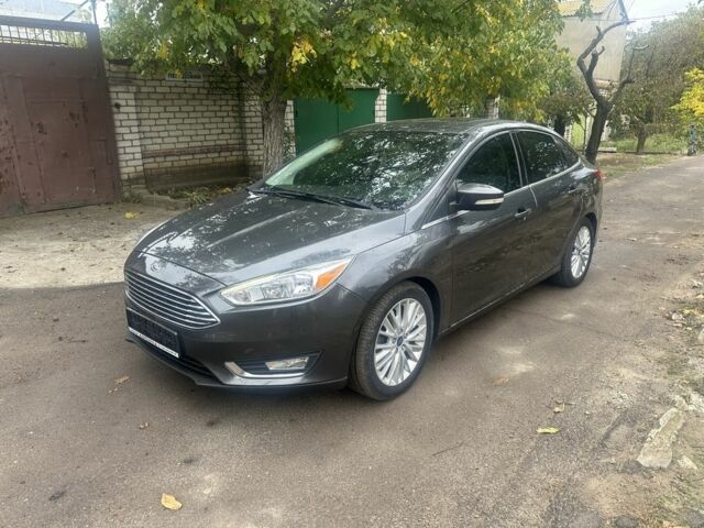 Серый Форд Фокус, объемом двигателя 2 л и пробегом 185 тыс. км за 9200 $, фото 1 на Automoto.ua