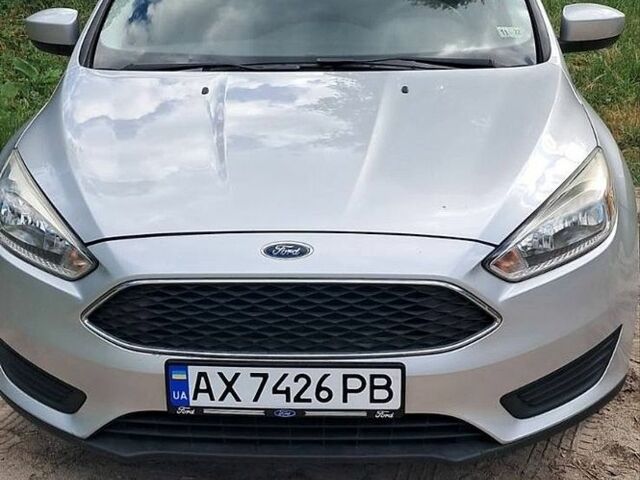 Сірий Форд Фокус, об'ємом двигуна 1 л та пробігом 125 тис. км за 9000 $, фото 1 на Automoto.ua