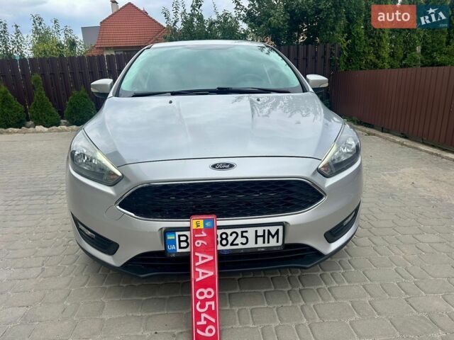 Сірий Форд Фокус, об'ємом двигуна 2 л та пробігом 151 тис. км за 7400 $, фото 1 на Automoto.ua