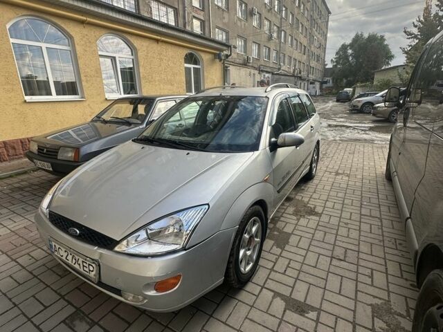 Серый Форд Фокус, объемом двигателя 1.8 л и пробегом 400 тыс. км за 2700 $, фото 1 на Automoto.ua