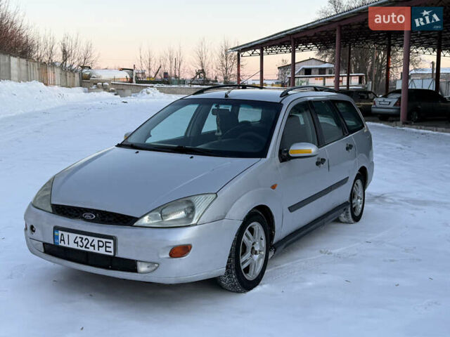 Серый Форд Фокус, объемом двигателя 1.75 л и пробегом 190 тыс. км за 1650 $, фото 1 на Automoto.ua