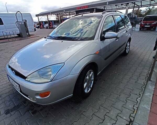 Сірий Форд Фокус, об'ємом двигуна 1.8 л та пробігом 330 тис. км за 3750 $, фото 1 на Automoto.ua