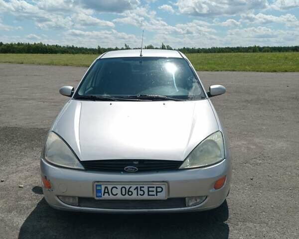 Сірий Форд Фокус, об'ємом двигуна 1.8 л та пробігом 320 тис. км за 3000 $, фото 1 на Automoto.ua