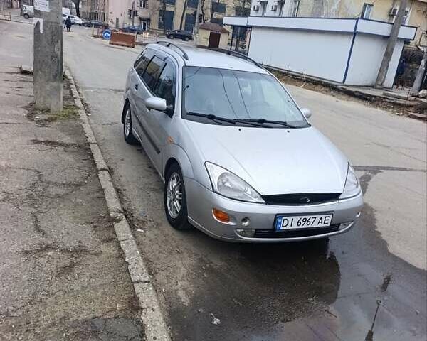 Серый Форд Фокус, объемом двигателя 1.75 л и пробегом 325 тыс. км за 2500 $, фото 1 на Automoto.ua