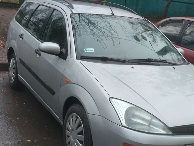 Серый Форд Фокус, объемом двигателя 1 л и пробегом 284 тыс. км за 1667 $, фото 1 на Automoto.ua