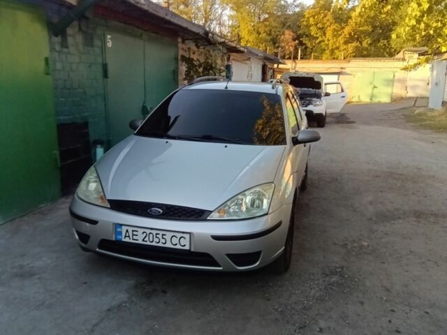 Сірий Форд Фокус, об'ємом двигуна 1.4 л та пробігом 290 тис. км за 4000 $, фото 1 на Automoto.ua