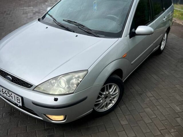 Сірий Форд Фокус, об'ємом двигуна 1.6 л та пробігом 180 тис. км за 3500 $, фото 1 на Automoto.ua