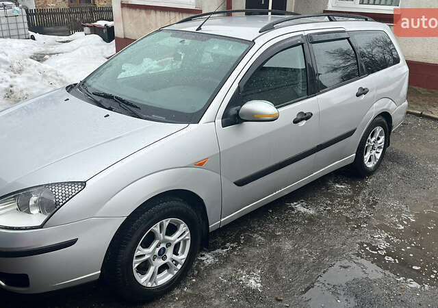 Сірий Форд Фокус, об'ємом двигуна 1.75 л та пробігом 209 тис. км за 3000 $, фото 1 на Automoto.ua