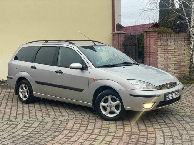 Сірий Форд Фокус, об'ємом двигуна 1.6 л та пробігом 199 тис. км за 3099 $, фото 1 на Automoto.ua