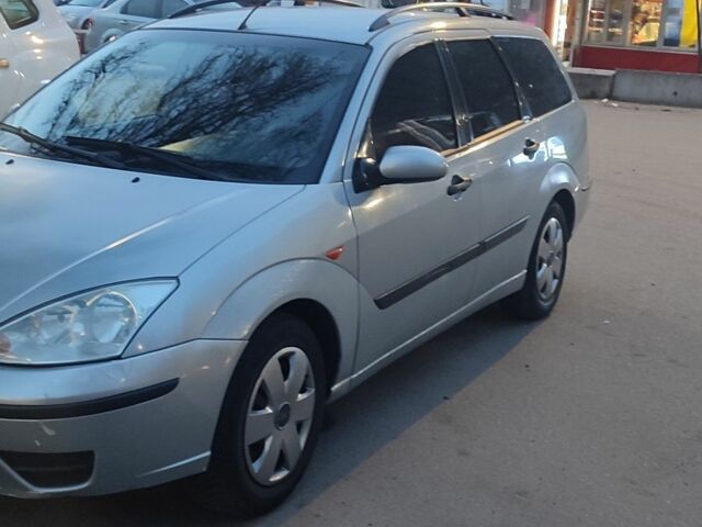 Серый Форд Фокус, объемом двигателя 0 л и пробегом 320 тыс. км за 2500 $, фото 1 на Automoto.ua