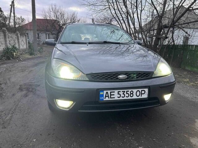 Серый Форд Фокус, объемом двигателя 1.8 л и пробегом 329 тыс. км за 3400 $, фото 1 на Automoto.ua