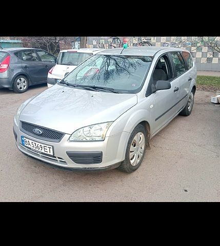 Серый Форд Фокус, объемом двигателя 1.6 л и пробегом 207 тыс. км за 5000 $, фото 1 на Automoto.ua