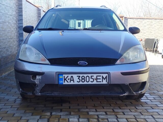 Серый Форд Фокус, объемом двигателя 1.8 л и пробегом 470 тыс. км за 2900 $, фото 1 на Automoto.ua