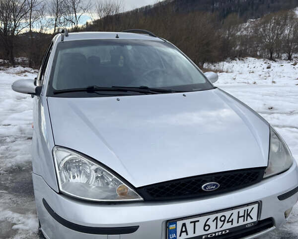 Серый Форд Фокус, объемом двигателя 1.6 л и пробегом 270 тыс. км за 3500 $, фото 1 на Automoto.ua