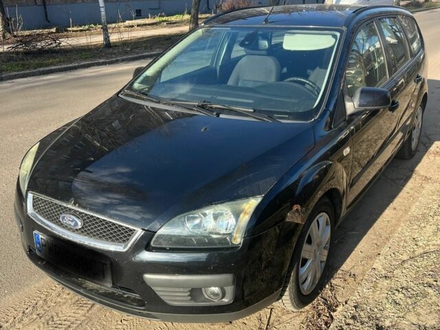 Серый Форд Фокус, объемом двигателя 0 л и пробегом 250 тыс. км за 2400 $, фото 1 на Automoto.ua