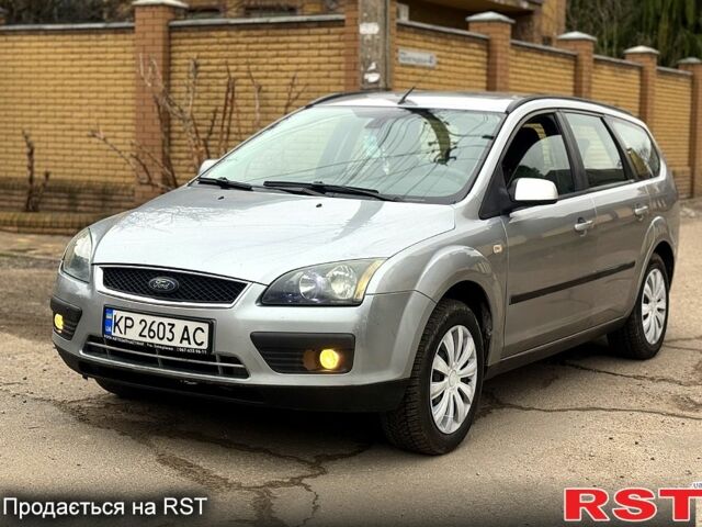 Сірий Форд Фокус, об'ємом двигуна 1.6 л та пробігом 300 тис. км за 3600 $, фото 1 на Automoto.ua