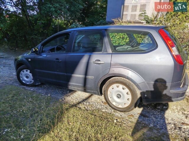 Сірий Форд Фокус, об'ємом двигуна 1.6 л та пробігом 244 тис. км за 3700 $, фото 1 на Automoto.ua