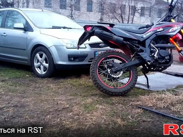 Сірий Форд Фокус, об'ємом двигуна 1.8 л та пробігом 300 тис. км за 3500 $, фото 1 на Automoto.ua