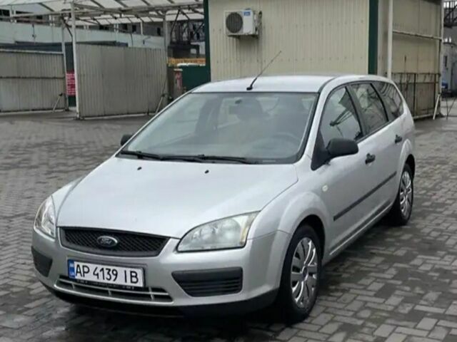 Сірий Форд Фокус, об'ємом двигуна 1.6 л та пробігом 268 тис. км за 2400 $, фото 1 на Automoto.ua