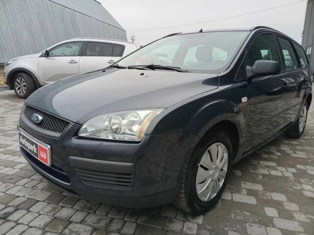 Сірий Форд Фокус, об'ємом двигуна 1.6 л та пробігом 317 тис. км за 3690 $, фото 1 на Automoto.ua