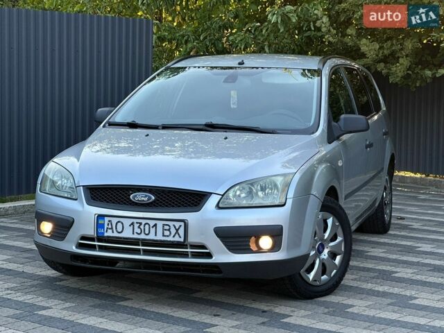Сірий Форд Фокус, об'ємом двигуна 2 л та пробігом 440 тис. км за 3650 $, фото 1 на Automoto.ua