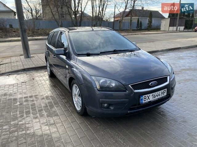 Сірий Форд Фокус, об'ємом двигуна 1.6 л та пробігом 329 тис. км за 5299 $, фото 1 на Automoto.ua