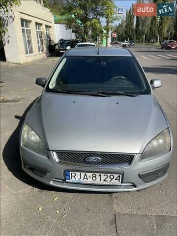 Серый Форд Фокус, объемом двигателя 0 л и пробегом 500 тыс. км за 2534 $, фото 1 на Automoto.ua