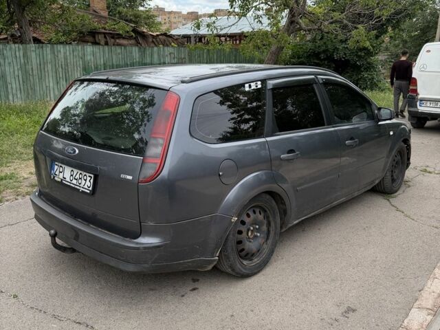 Серый Форд Фокус, объемом двигателя 2 л и пробегом 180 тыс. км за 950 $, фото 1 на Automoto.ua