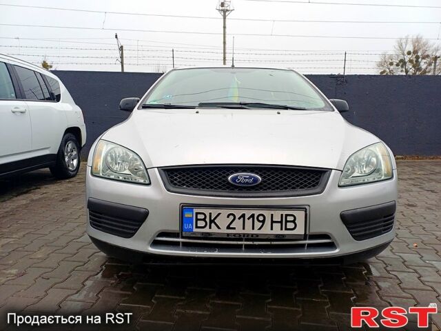 Сірий Форд Фокус, об'ємом двигуна 1.6 л та пробігом 206 тис. км за 4199 $, фото 1 на Automoto.ua