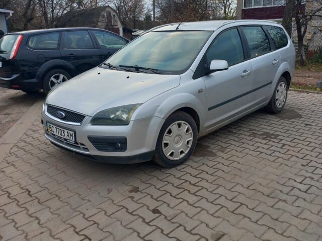 Серый Форд Фокус, объемом двигателя 0 л и пробегом 293 тыс. км за 3800 $, фото 1 на Automoto.ua