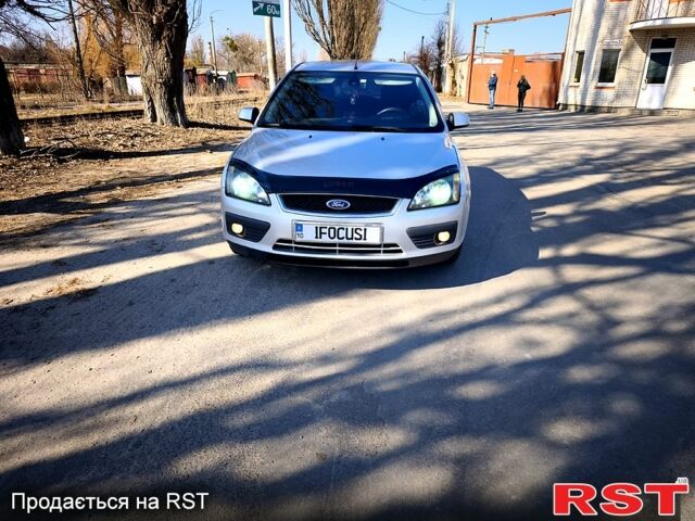 Сірий Форд Фокус, об'ємом двигуна 1.6 л та пробігом 316 тис. км за 4700 $, фото 1 на Automoto.ua