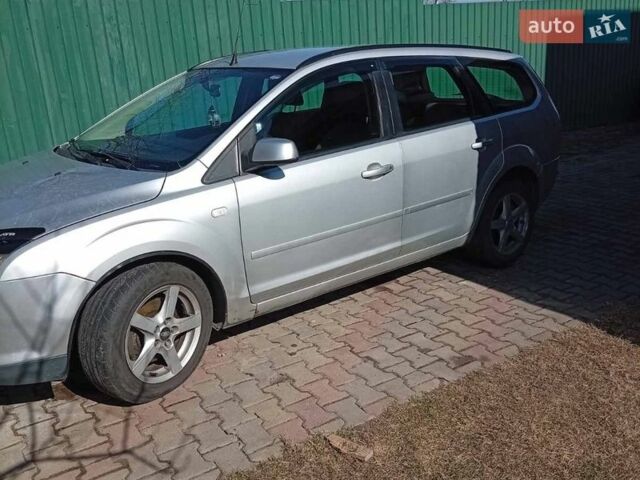 Серый Форд Фокус, объемом двигателя 1.8 л и пробегом 338 тыс. км за 4500 $, фото 1 на Automoto.ua