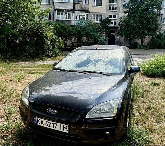 Сірий Форд Фокус, об'ємом двигуна 1.6 л та пробігом 283 тис. км за 4500 $, фото 1 на Automoto.ua
