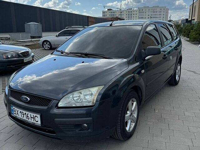 Сірий Форд Фокус, об'ємом двигуна 1.6 л та пробігом 305 тис. км за 3400 $, фото 1 на Automoto.ua
