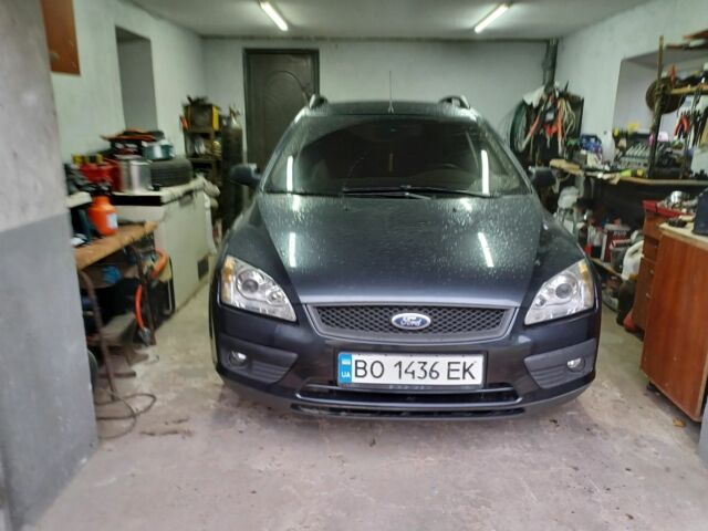 Сірий Форд Фокус, об'ємом двигуна 0 л та пробігом 256 тис. км за 3790 $, фото 1 на Automoto.ua