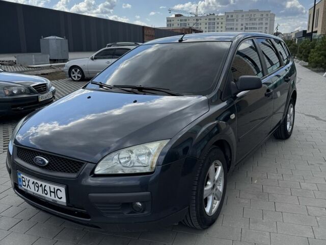Сірий Форд Фокус, об'ємом двигуна 1.6 л та пробігом 302 тис. км за 3600 $, фото 1 на Automoto.ua