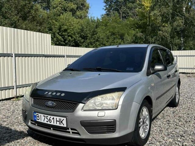 Сірий Форд Фокус, об'ємом двигуна 1.8 л та пробігом 270 тис. км за 4202 $, фото 1 на Automoto.ua
