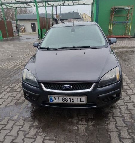 Серый Форд Фокус, объемом двигателя 1.6 л и пробегом 220 тыс. км за 4000 $, фото 1 на Automoto.ua