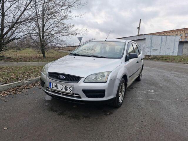 Сірий Форд Фокус, об'ємом двигуна 1.6 л та пробігом 388 тис. км за 2200 $, фото 1 на Automoto.ua