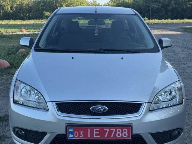Сірий Форд Фокус, об'ємом двигуна 2 л та пробігом 169 тис. км за 6095 $, фото 1 на Automoto.ua
